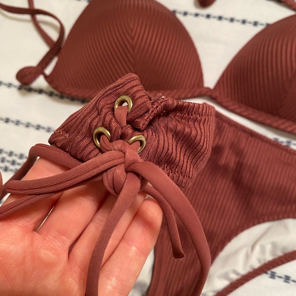 Victoria Secret PINK Push-up Ribbed Maroon Bikini Top & Hipster Cheeky Bottoms - Picture 6 of 10